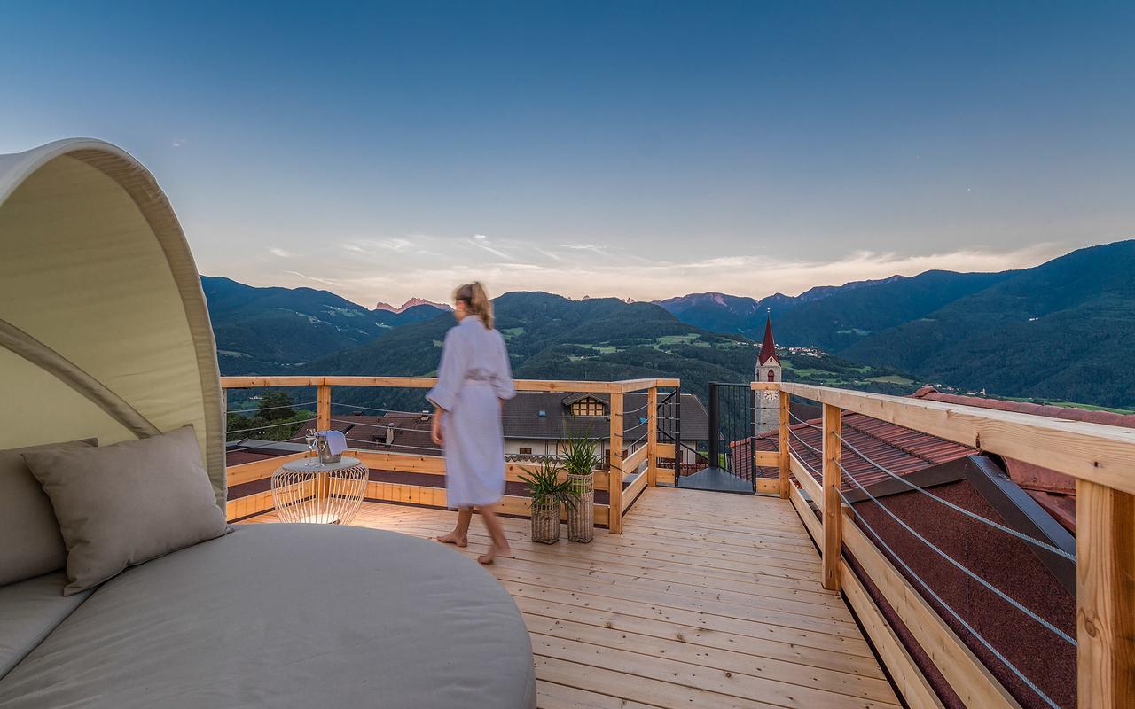 Taubers Unterwirt Aktiv & Vitalhotel Велтурно Екстериор снимка